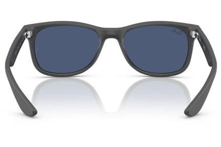 Slnečné okuliare Ray-Ban Junior New Wayfarer Junior RJ9052S 717680 Squared Čierne