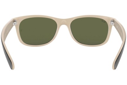 Slnečné okuliare Ray-Ban New Wayfarer Color Mix RB2132 875 Squared Čierne